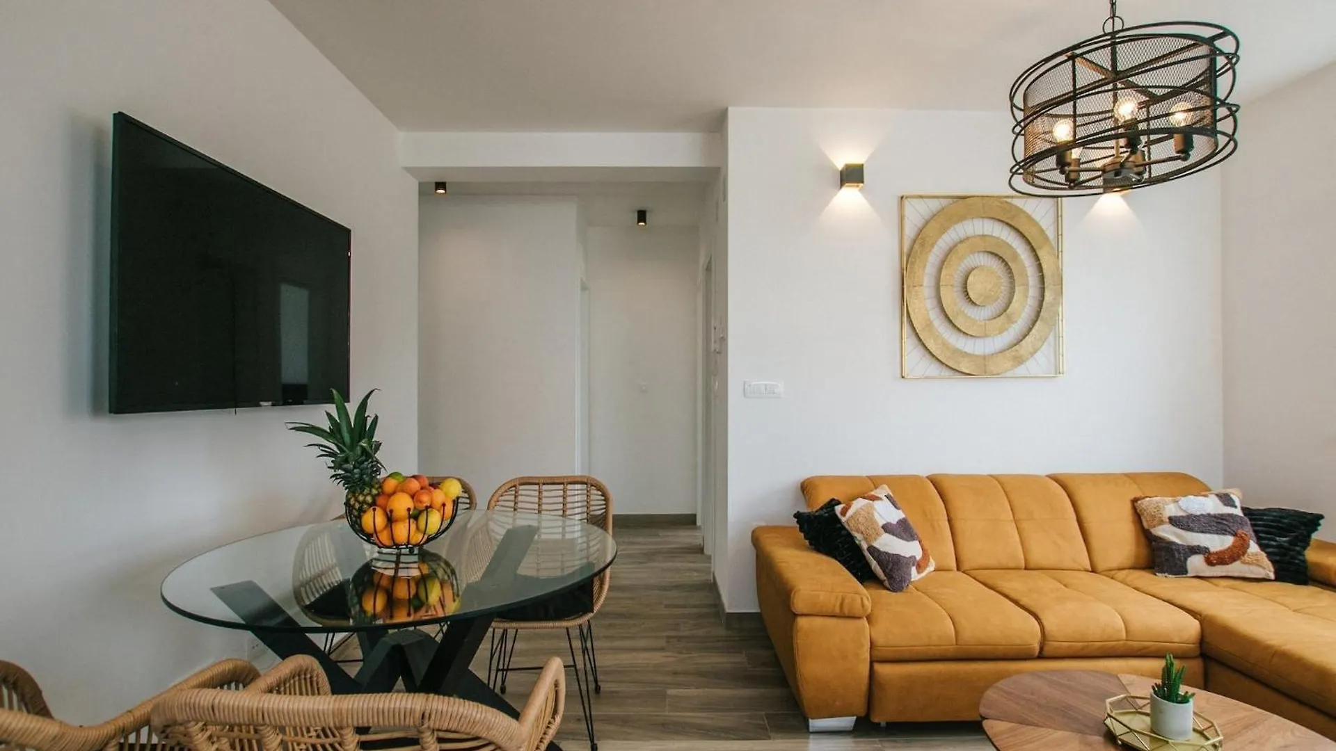 Spacious Luxury Trogir Apartments - Comfort Two Bedroom Apartment